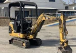 CATERPILLAR 301.5 + HYDRAULIKHAMMER + 3 LÖFFEL