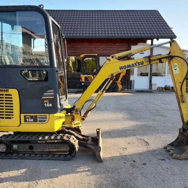 KOMATSU PC16R, 1.6T + 3 GODETS