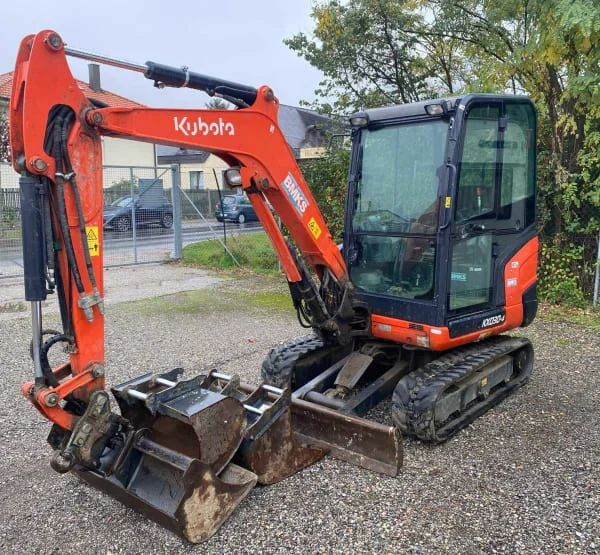 KUBOTA KX030-4, 2020 + 3 GODETS