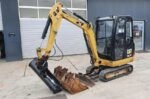 CATERPILLAR 302.2D + 4 GODETS – Image 3