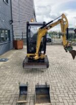 CATERPILLAR 301.7 D + 4 GODETS – Image 6