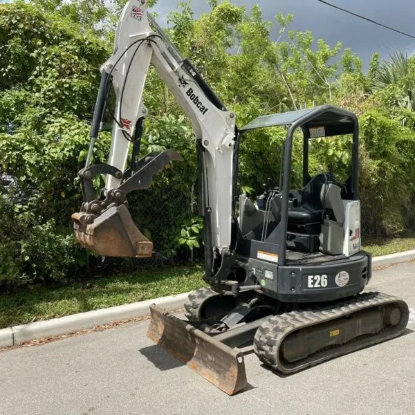 BOBCAT E26, 2,5T + 3 GODETS