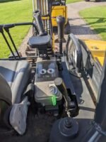 Komatsu PC 22 MR + 3 GODETS – Image 10