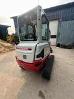 Takeuchi TB225 V4 – Image 11