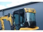 Caterpillar 302.7 CR | Engcon + REMORQUE + 3 GODETS – Image 5