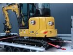Caterpillar 302.7 CR | Engcon + REMORQUE + 3 GODETS – Image 10